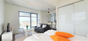 Kotimaailma Apartments - Upea yläkerroksen studio - Itsenäisyydenkatu
